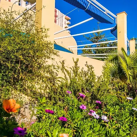 127 Jupiter Estudio. Vista Al Jardin Y La Piscina. Daire Benalmádena
